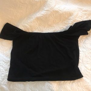 Black crop top!
